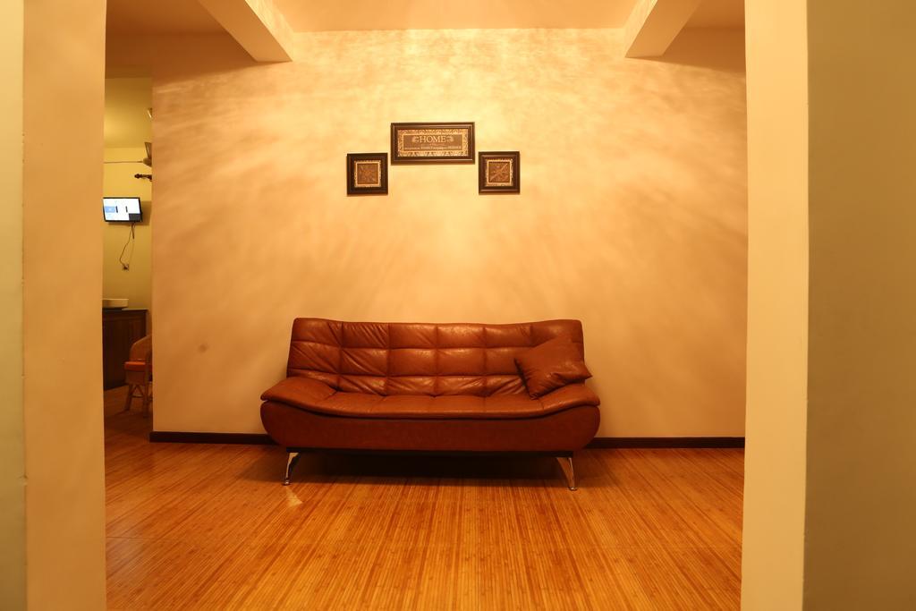 Capital Villa バタラムラ エクステリア 写真