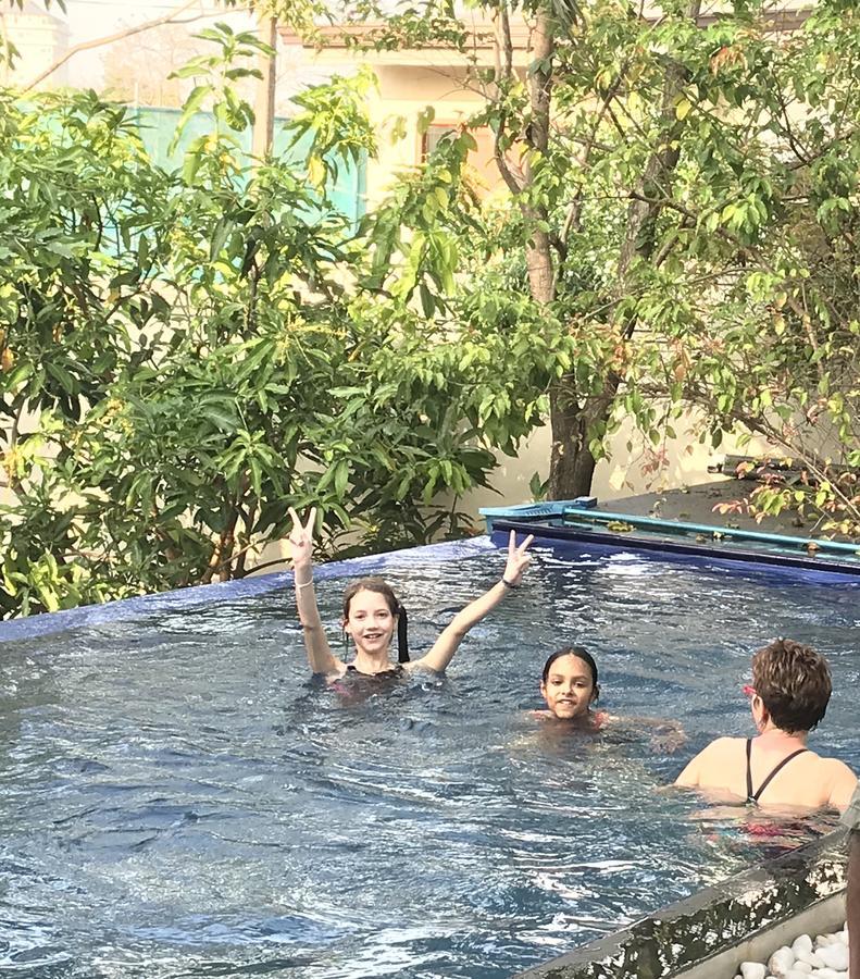 Capital Villa バタラムラ エクステリア 写真